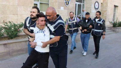 Hem suçlu, hem güçlü