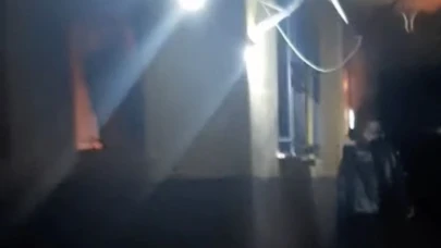 Korkutan ev yangını