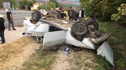 Otomobil takla attı: 2 yaralı