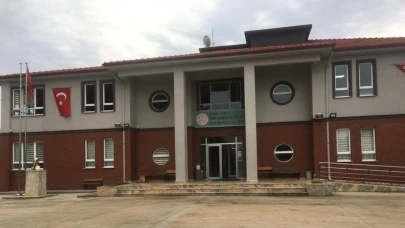 Özel eğitim okulunda "nü resim" iddiasına soruşturma