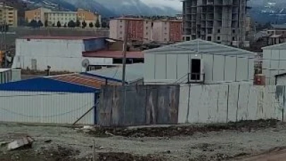 İnşaattan düşen işçi hayatını kaybetti