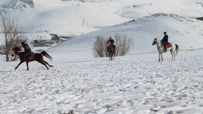 Asırlık gelenek cirit yaşatılıyor