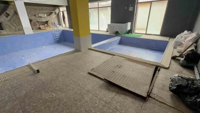 Babasını öldürdüğünü kabul etti