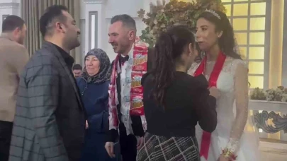 Amasya'da damada takı yerine çubuk kraker taktılar