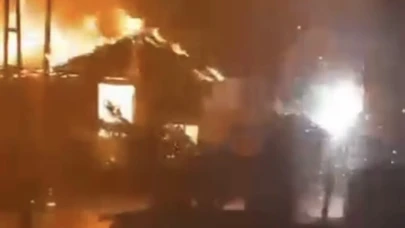 Mobilya atölyesi küle döndü