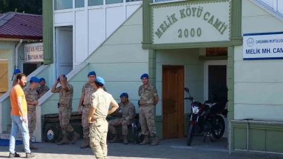 2 kişinin öldüğü cami çıkışı silahlı çatışmada 5 kişiye 2 kez müebbet hapis