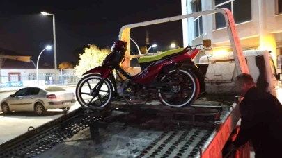 Trafik güvenliğini tehlikeye düşüren motosikletlilere ceza yağdı