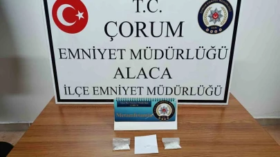 Alaca’da uyuşturucuyla yakalanan 2 kişi gözaltına alındı