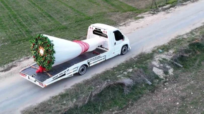 Oto kurtarıcıdan görülmemiş evlilik teklifi