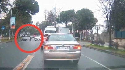 Otomobil ile çarpışan motosikletli yaralandı