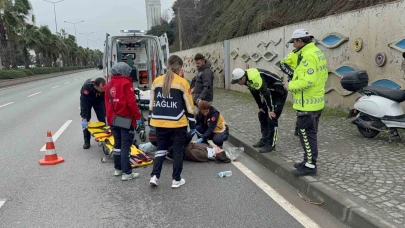 Motosikletli genç kadın yaralandı