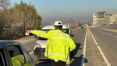 506’sı hızdan bin 496 araç sürücüsüne ceza yazıldı
