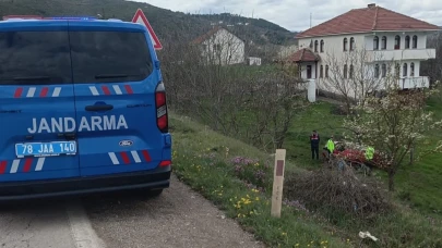 Bahçeye uçup takla atan otomobilin sürücüsü yaralandı