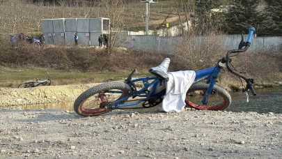 Girilmesi yasak olan gölette 13 yaşındaki çocuk boğulma tehlikesi geçirdi