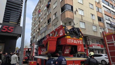 Bulaşık makinesi alev aldı, yangın büyümeden söndürüldü
