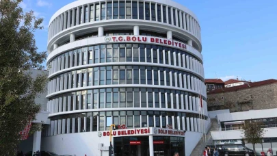 3 Belediye Başkan Yardımcısı tutuklanan Belediye'ye yeni atama