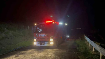 Yangın paniği: Yangını fırtına söndürdü