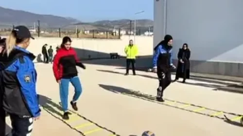 Merzifon’da Polis ve Özel Öğrenciler Bir Arada