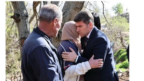 Vali Bakan'dan Yangınzede Aileye Ziyaret: “Devlet Her Zaman Yanınızda”