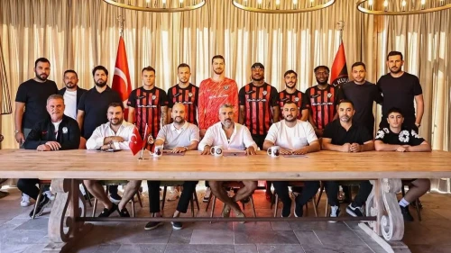 Çorum FK’dan Kırmızı Siyah İmza Şovu: 6 Yeni İmza