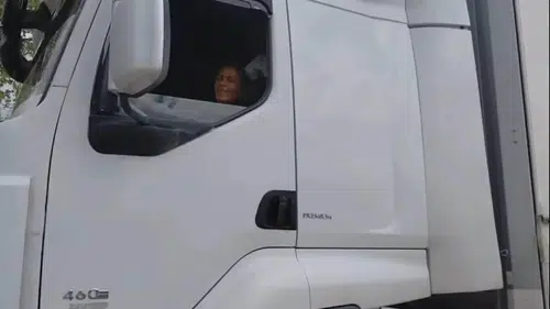 Kadın Tır Şoför Çorum’a Hayran Kaldı