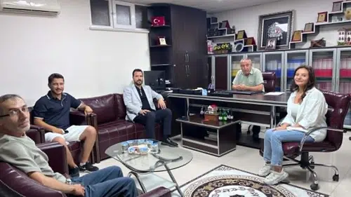 AK Parti Merzifon İlçe Başkanı Emre Keleş’ten Haber Merkezimize Ziyaret