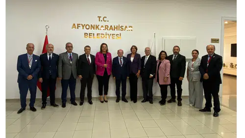 Dim: Medyanın Geleceği İçin Meslek Birliği Şart!
