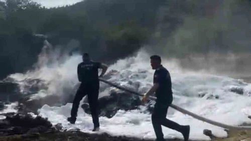 Anız Yangını: Traktör ve Patoz Alevlere Teslim Oldu