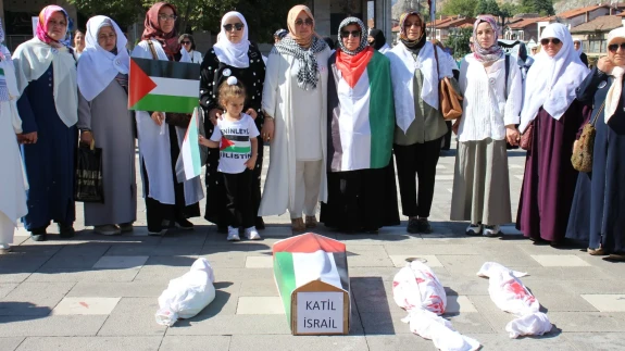 Gazze için Sessiz Çığlık Yürüyüşü Gerçekleştirildi