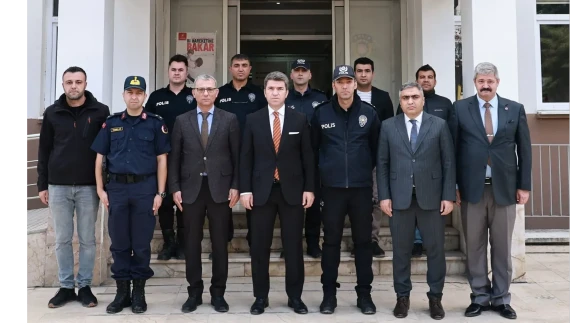 Vali Bakan Merzifon’da Asayişi Değerlendirdi