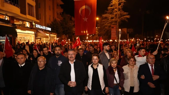 Biriz, Beraberiz, Cumhuriyet’e Sahip Çıkıyoruz