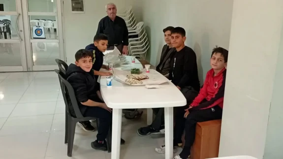 Şehirlerin Kalbi Camilerde Atıyor
