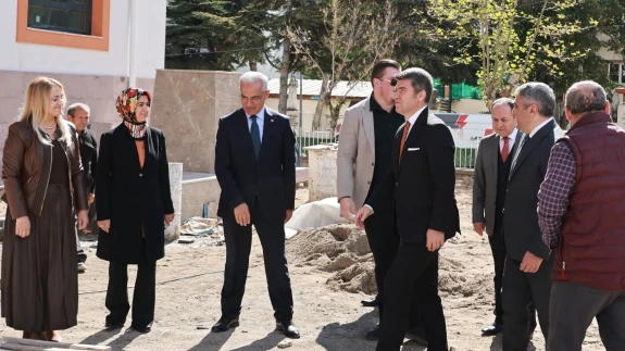 Vali Bakan Merzifon’da İncelemelerde Bulundu