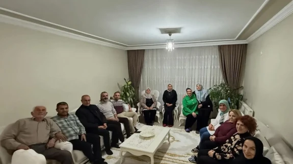MHP Amasya Teşkilatı Hacılar Meydanı’nda