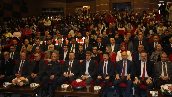 Çiçekli: “İnsan hakları bir duruştur”