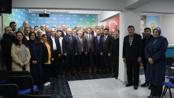 Çilez ve Bölge Koordinatörleri Rize'de Teşkilatla Bir Araya Geldi