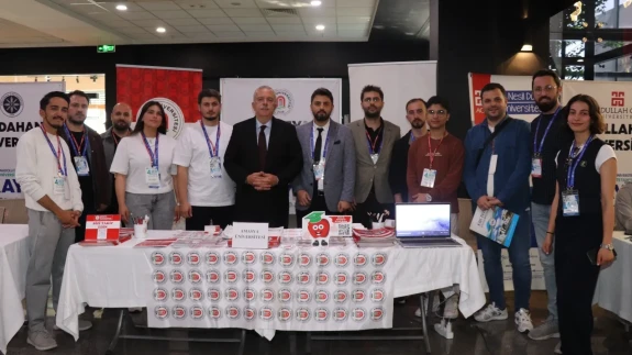 Rektör Prof. Dr. Ahmet Hakkı Turabi, AÜB Tanıtım Fuarı ve 4. Ar-Ge Proje Pazarı’nda Amasya Üniversitesi’ni Temsil Etti