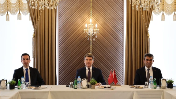 Vali Önder Bakan, Suluova OSB’de Sanayi ve Yatırım Gündemini Değerlendirdi