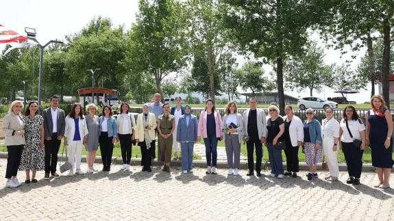 Milletvekili Reşat Karagöz’den Selçuk’a Ziyaret: Efes Tarlası Yaşam Köyü’nde İncelemelerde Bulundu
