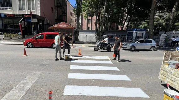 Amasya Belediyesi Yaya Geçitlerini Yeniledi