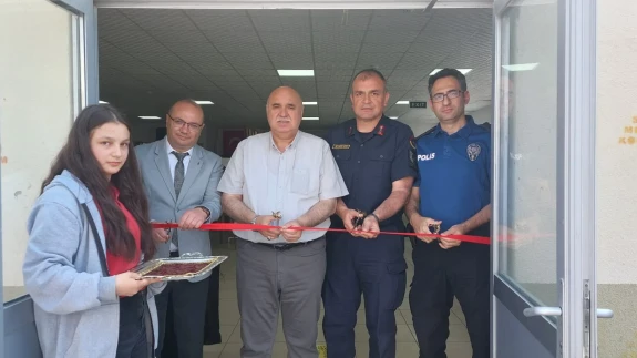 Gümüşhacıköy Şehit Sercan Koç Lisesi Öğrencilerinden Etkileyici Yıl Sonu Sergisi