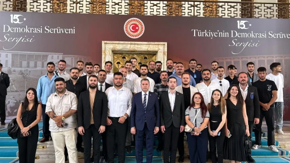 CHP Amasya Gençliği Gazi Meclis’te: “Yarının Türkiye’sini Omuz Omuza Kuracağız”