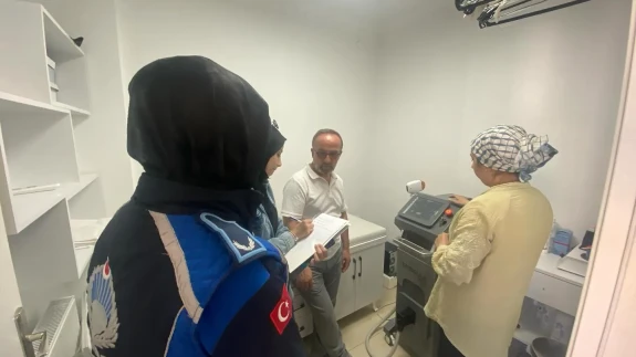 Suluova’da Kuaför ve Güzellik Salonlarına Kapsamlı Hijyen Denetimi