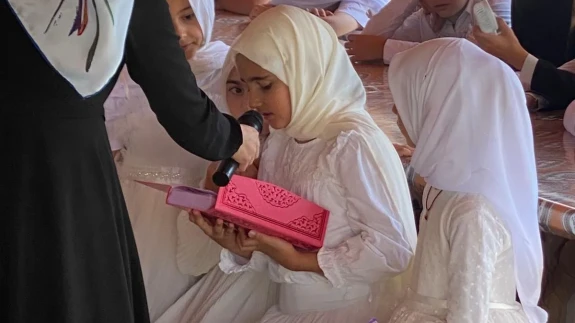 Kur’an-ı Kerim’e Geçen Öğrenciler Ödüllendirildi