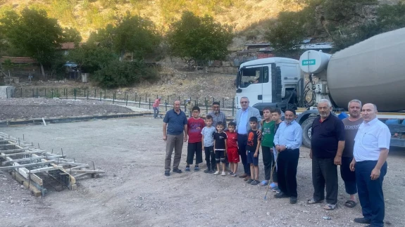 Ziyaret Belediyesi’nden Gençlere Halı Saha Projesi