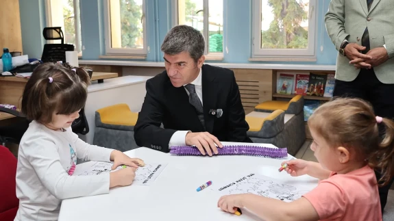 Gümüşhacıköy Çocuk Kütüphanesi’nde Renkli Buluşma