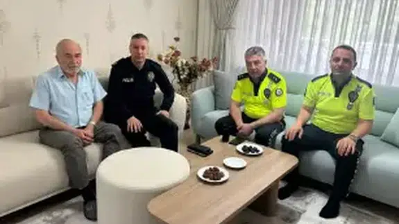 Amasya’da Vefa Kapıları Tek Tek Çalındı