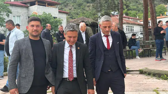 MHP Amasya Heyeti Afet Duasında