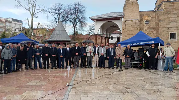 Merzifon’da Yağmura Rağmen Anlamlı Buluşma