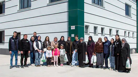 Amasya'da Üreten Kadınlar Tesisi İnceledi